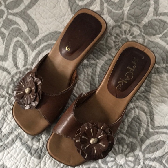 Shoes - Picture 3 of 3